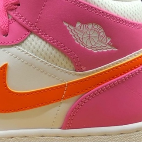 Nike Air Jordan 1 Mid Pinksicle Safety Orange White  DX3240-681 Women’s 7 (5.5Y) - Picture 7 of 8